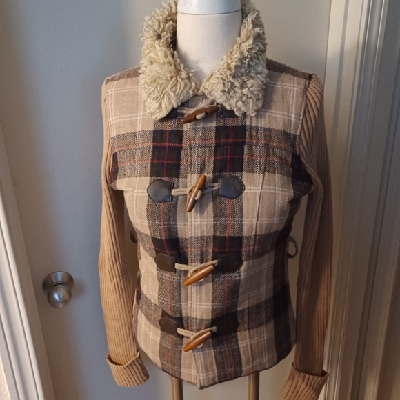 glimmer Sweaters - Glimmer Fall plaid flannel front sweater shacket wmns sz M